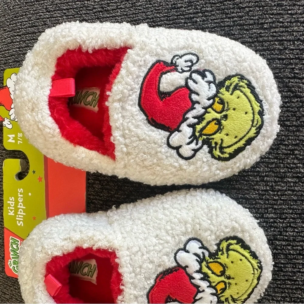 Dr. Seuss The Grinch Kids Slippers size medium 7/8